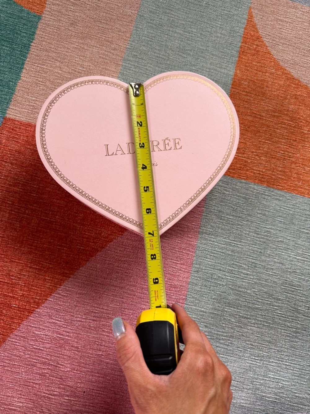 Ladurée RARE Heart Box in Pale Pink - Picture 6 of 6